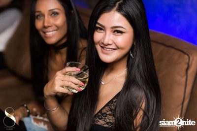 Tasty Tuesdays - Models Night at 8 On Eleven — photo 71