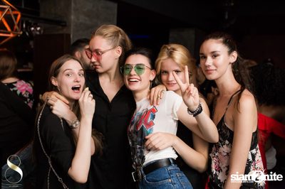 Tasty Tuesdays - Models Night at 8 On Eleven — photo 80