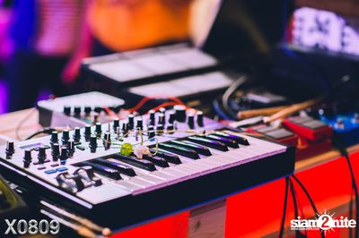X0809 x Siam Center: The X Silent Disco Party — photo 26