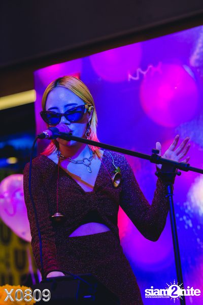 X0809 x Siam Center: The X Silent Disco Party — photo 179