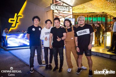 Potato Live ที่ ดิฟเฟอร์ ผับ — photo 52