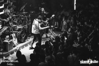 Potato Live ที่ ดิฟเฟอร์ ผับ — photo 80