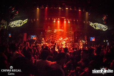 Potato Live ที่ ดิฟเฟอร์ ผับ — photo 81