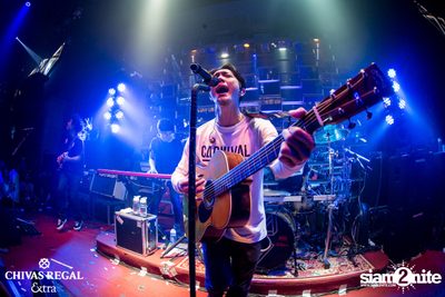 Potato Live ที่ ดิฟเฟอร์ ผับ — photo 83
