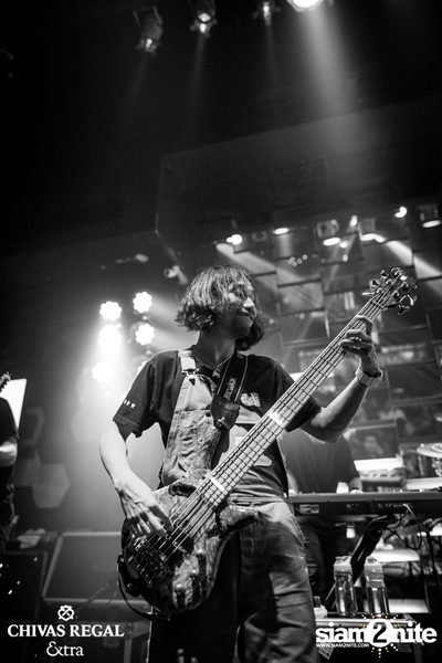 Potato Live ที่ ดิฟเฟอร์ ผับ — photo 87