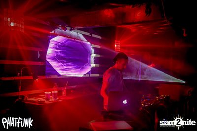 PHATFUNK feat. STRAY at Whiteline — photo 15