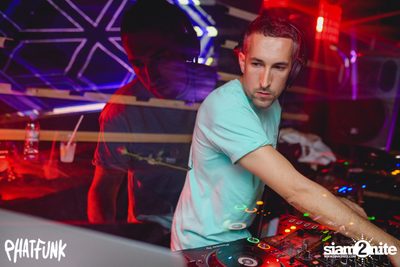 PHATFUNK feat. STRAY at Whiteline — photo 21