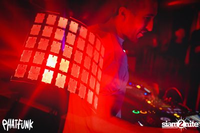 PHATFUNK feat. STRAY at Whiteline — photo 22