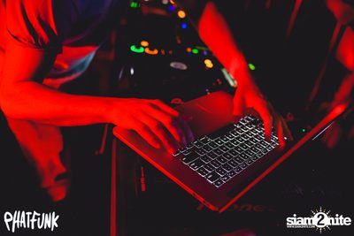 PHATFUNK feat. STRAY at Whiteline — photo 24