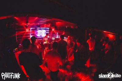PHATFUNK feat. STRAY at Whiteline — photo 27