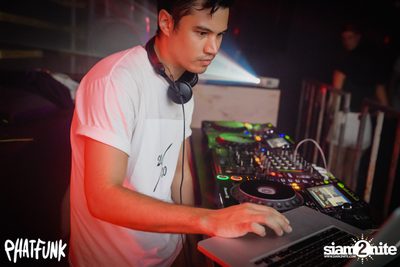 PHATFUNK feat. STRAY at Whiteline — photo 37