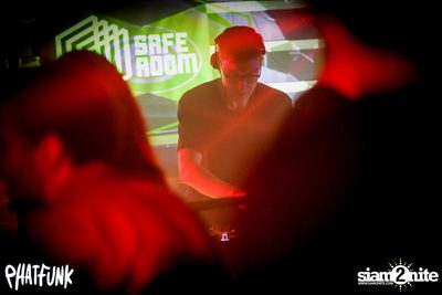 PHATFUNK feat. STRAY at Whiteline — photo 65