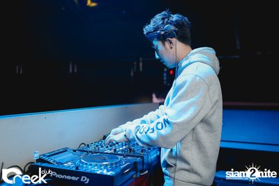 ปาร์ตี้คืนวันเสาร์ ที่ร้าน ครีก คลับ, เลียบทางด่วนรามอินทรา — photo 8