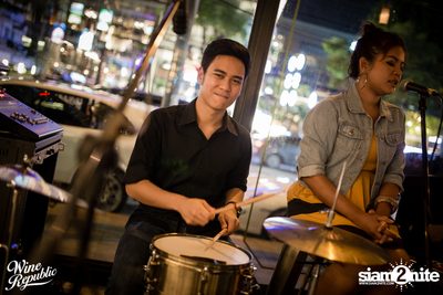 Saturday Night at Wine Republic Thonglor — photo 6