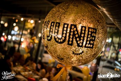 Saturday Night at Wine Republic Thonglor — photo 10
