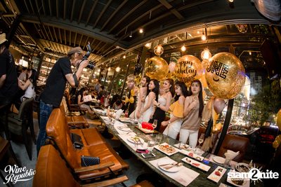 Saturday Night at Wine Republic Thonglor — photo 47