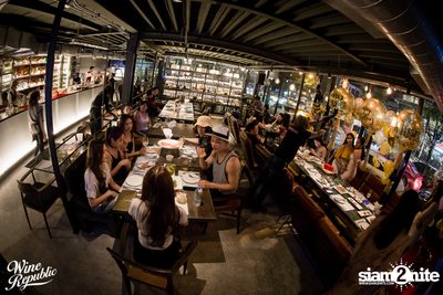 Saturday Night at Wine Republic Thonglor — photo 51