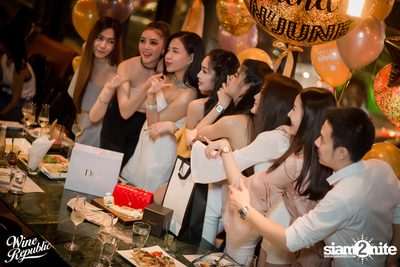 Saturday Night at Wine Republic Thonglor — photo 58