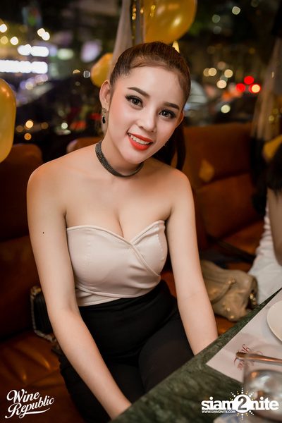 Saturday Night at Wine Republic Thonglor — photo 73