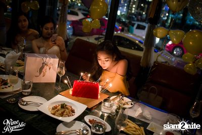 Saturday Night at Wine Republic Thonglor — photo 87