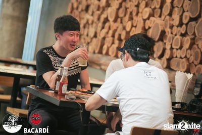 Sundaze ที่ รูทส์ กับ Tek & Yvan — photo 64