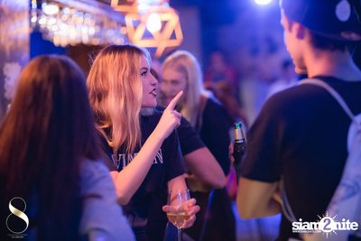 Tasty Tuesdays - Models Night at 8 On Eleven — photo 6