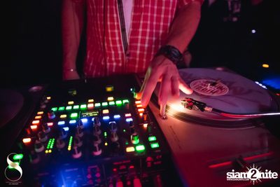 Tasty Tuesdays - Models Night at 8 On Eleven — photo 56