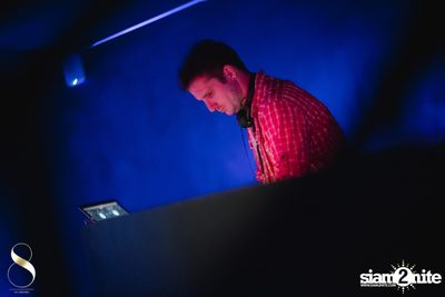 Tasty Tuesdays - Models Night at 8 On Eleven — photo 75