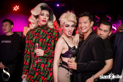 Wild Wednesdays at 8 on eleven — photo 16