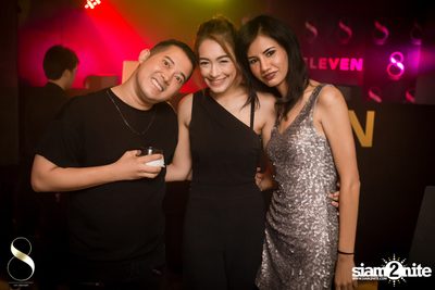 Wild Wednesdays at 8 on eleven — photo 170
