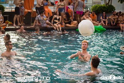 Westin Pool Party ที่โรงแรม เดอะ เวสทิน แกรนด์ — photo 55