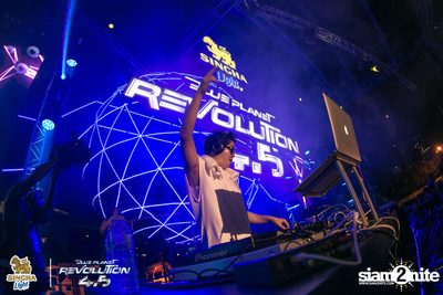 Singha Light pres. Blue Planet Revolution 4.5 at Airport Link Makkasan (Album 1) — photo 33