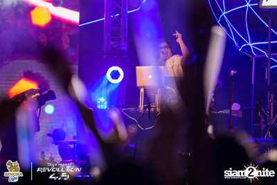 Singha Light pres. Blue Planet Revolution 4.5 at Airport Link Makkasan (Album 1) — photo 40