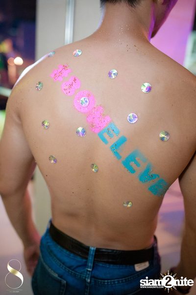 Wild Wednesdays at 8 on eleven — photo 1