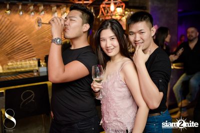 Wild Wednesdays at 8 on eleven — photo 24