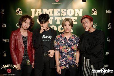 Jameson on the rock ที่ ไลฟ์ อาร์ซีเอ — photo 20