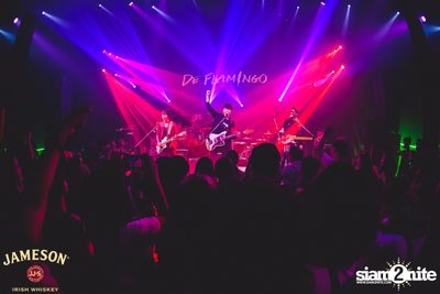 Jameson on the rock ที่ ไลฟ์ อาร์ซีเอ — photo 86