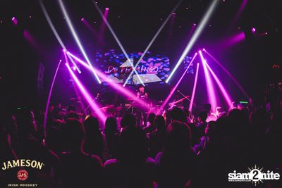 Jameson on the rock ที่ ไลฟ์ อาร์ซีเอ — photo 98