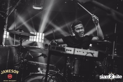 Jameson on the rock ที่ ไลฟ์ อาร์ซีเอ — photo 136