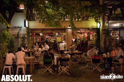 The Bodega Salsa Night at Le Café des Stagiaires — photo 40