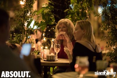 The Bodega Salsa Night at Le Café des Stagiaires — photo 41