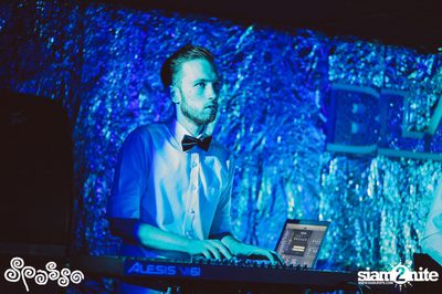 White Party Theme Night ที่ Spasso — photo 10