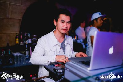 White Party Theme Night ที่ Spasso — photo 60