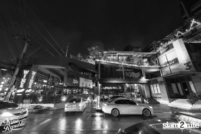 Saturday Night at Wine Republic Thonglor — photo 8