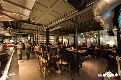Saturday Night at Wine Republic Thonglor — photo 18