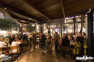 Saturday Night at Wine Republic Thonglor — photo 20