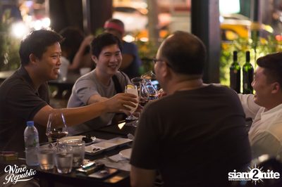 Saturday Night at Wine Republic Thonglor — photo 27