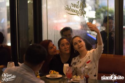 Saturday Night at Wine Republic Thonglor — photo 53
