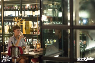 Saturday Night at Wine Republic Thonglor — photo 55
