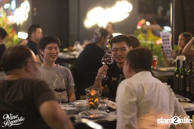 Saturday Night at Wine Republic Thonglor — photo 69